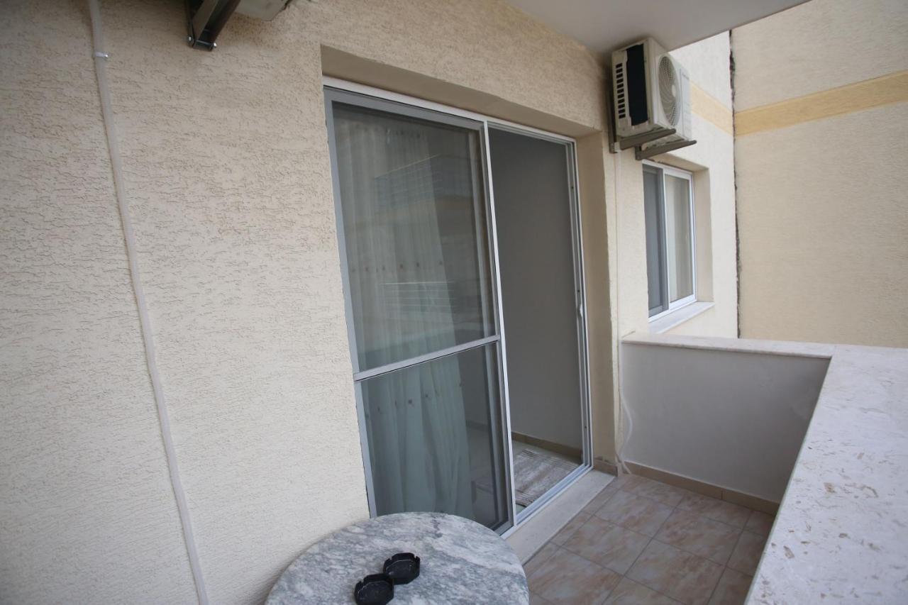 דורס Adriatik Apartment מראה חיצוני תמונה