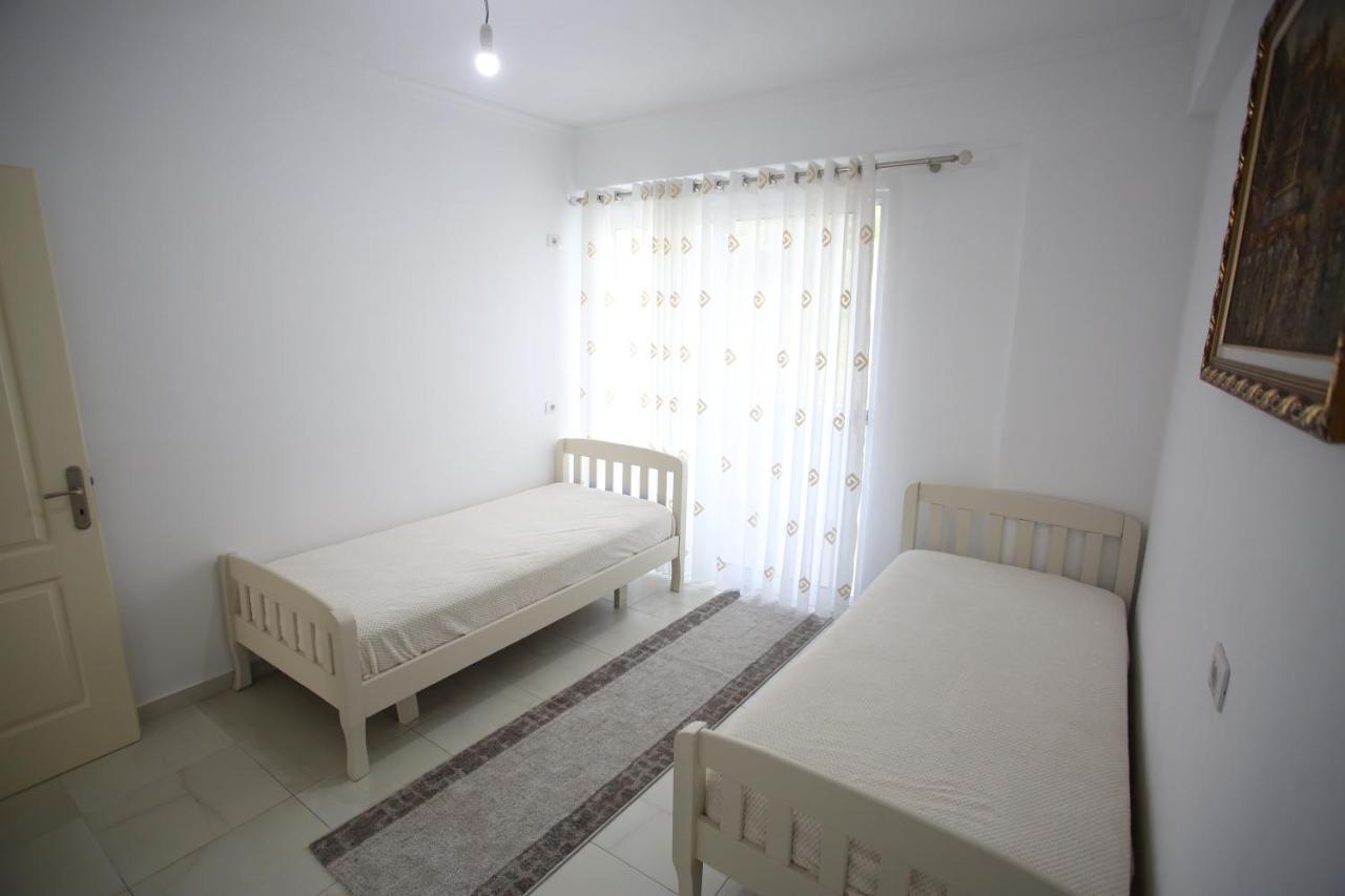 דורס Adriatik Apartment מראה חיצוני תמונה